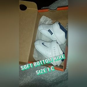 Baby Nike